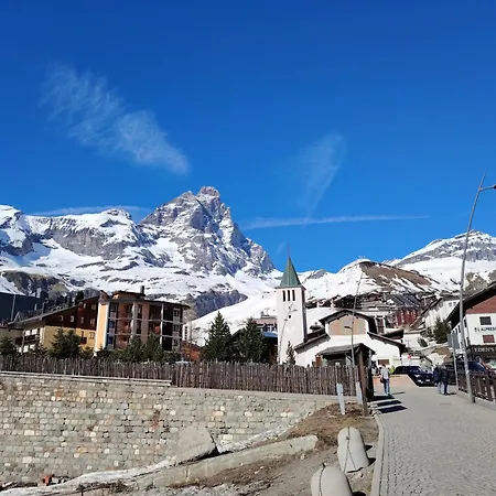In Bella Vista Ai Piedi Del Cervino Lägenhet *
